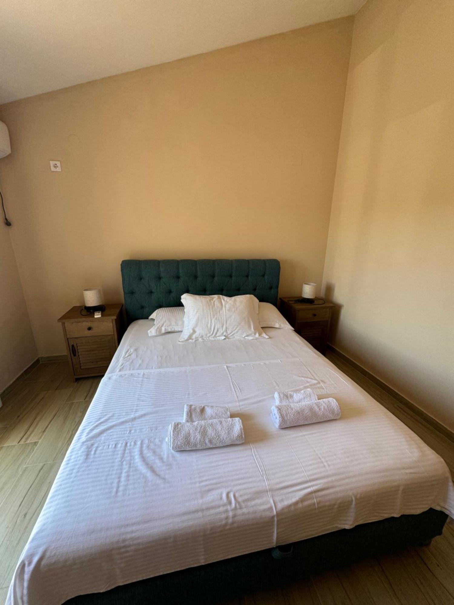 Sunrise House Apartments Ulcinj Buitenkant foto