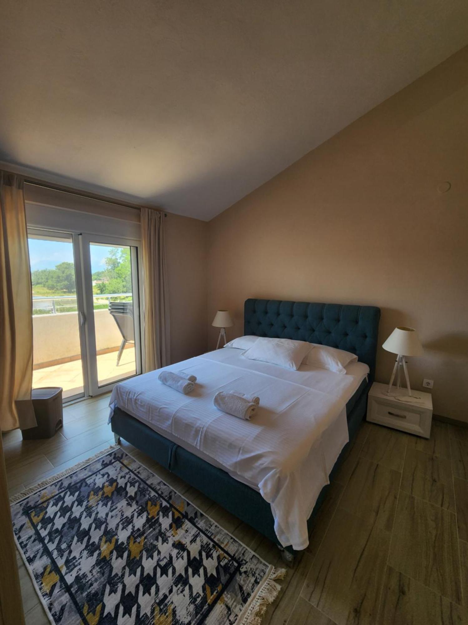 Sunrise House Apartments Ulcinj Buitenkant foto
