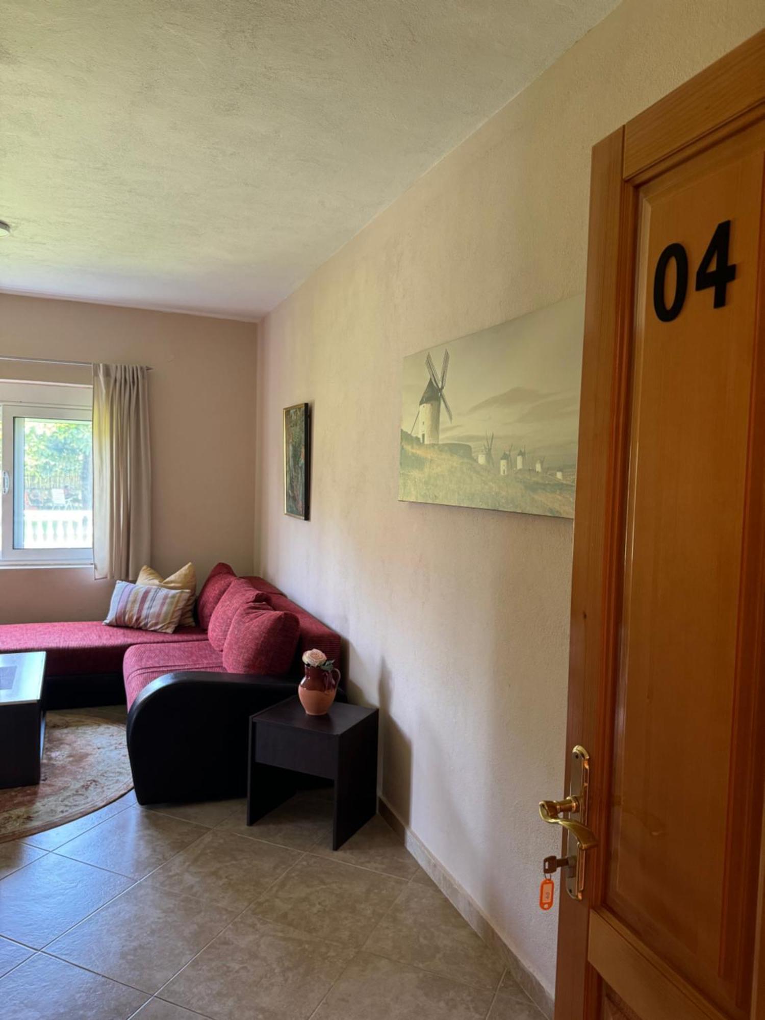 Sunrise House Apartments Ulcinj Buitenkant foto