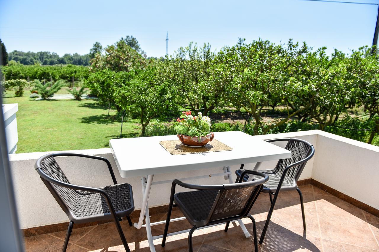 Sunrise House Apartments Ulcinj Buitenkant foto